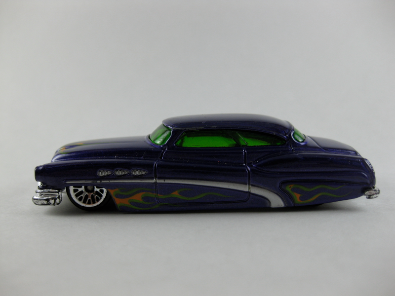 Illustration for article titled Hi, my name is Mr Albee and I'm a diecast addict.